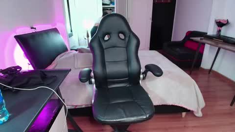 Snapshot of yesie_hot2 chatting on 19, 9, 2025 yesie_hot2 online show from 19, 9, 2025