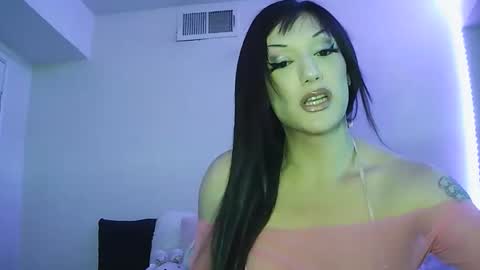 Natalia Rae 0.    online show from 11, 6, 2026