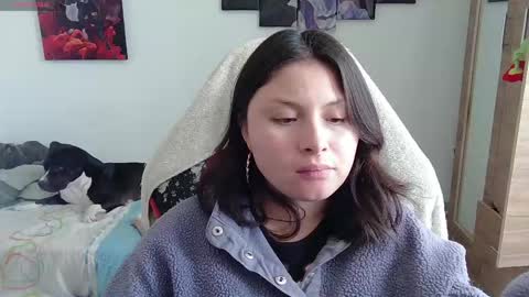 yessica_gomez01 online show from 25, 5, 2026