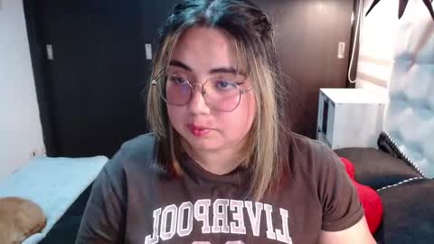 hii i am yini online show from 9, 3, 2026