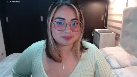 hii i am yini online show from 25, 6, 2026