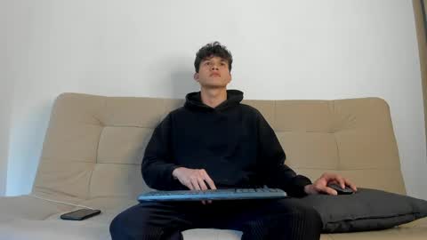yizus_bonz online show from 16, 5, 2026