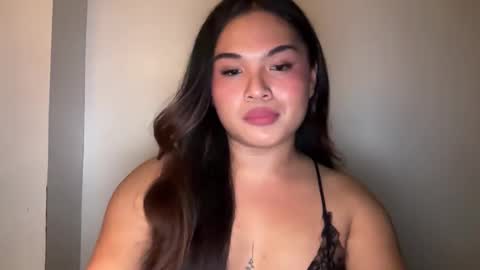 yllana love online show from 26, 4, 2026