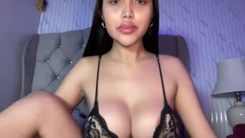 Snapshot of ylonagrae chatting on 1, 2, 2026 ylonagrae online show from 1, 2, 2026