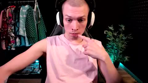 Snapshot of yoi_aji chatting on 6, 2, 2026 You can ask my name in pm online show from 6, 2, 2026