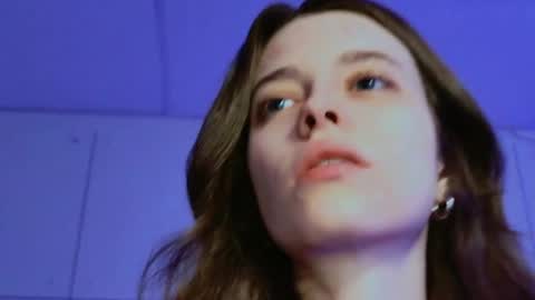 yoka_paradoxxx online show from 15, 4, 2026