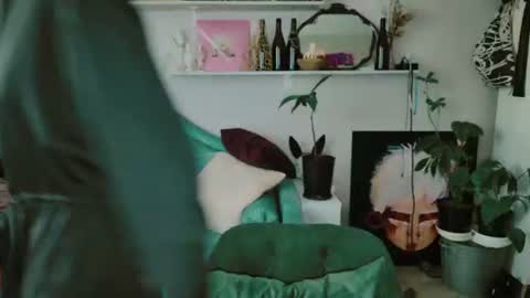 Snapshot of yoka_paradoxxx chatting on 20, 6, 2026 yoka_paradoxxx online show from 20, 6, 2026
