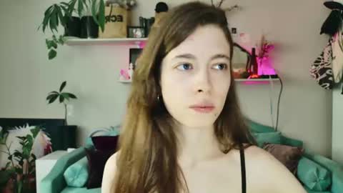 Snapshot of yoka_paradoxxx chatting on 9, 7, 2026 yoka_paradoxxx online show from 9, 7, 2026