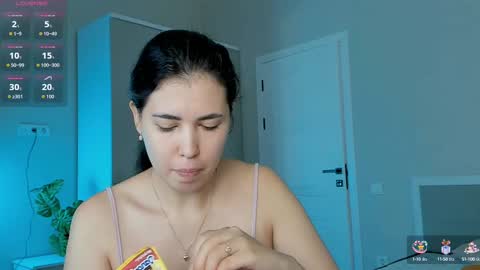 Snapshot of yooleen chatting on 17, 9, 2025 yooleen online show from 17, 9, 2025