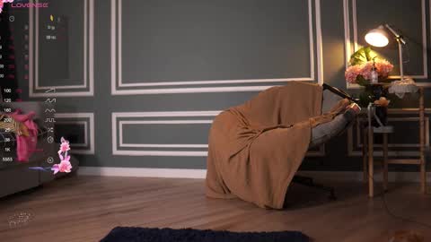 Mika online show from 26, 1, 2025