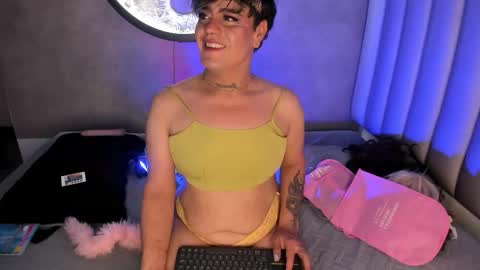 Snapshot of yordan_chubbyhot chatting on 14, 10, 2025 yordan_chubbyhot online show from 14, 10, 2025