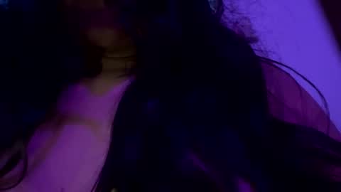 Snapshot of yorlenig692 chatting on 14, 11, 2025 yorlenig692 online show from 14, 11, 2025