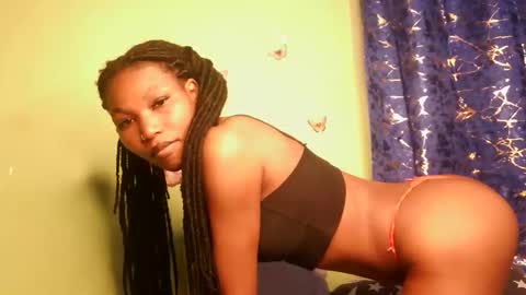 Snapshot of yosweetslut chatting on 28, 3, 2026 Sweetkitty online show from 28, 3, 2026