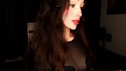 Snapshot of you_deserve chatting on 7, 3, 2025 Sophie online show from 7, 3, 2025