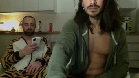 youcallmerobert online show from 9, 7, 2026
