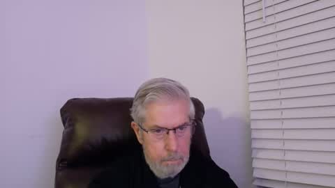 Colorado Guy Straight online show from 21, 9, 2025