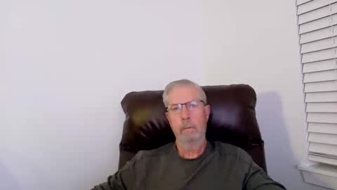 Colorado Guy Straight online show from 24, 11, 2025