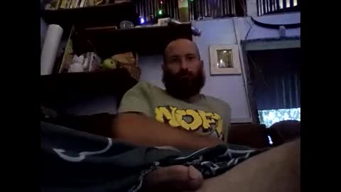 Snapshot of youllfall4me chatting on 4, 1, 2025 youllfall4me online show from 4, 1, 2025