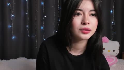 Snapshot of youllwanttocomeback chatting on 5, 8, 2026 Anora online show from 5, 8, 2026
