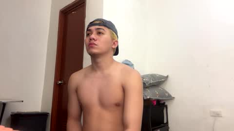 Cyrus online show from 24, 4, 2026