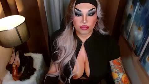 QUEEN MADISON  online show from 6, 2, 2026