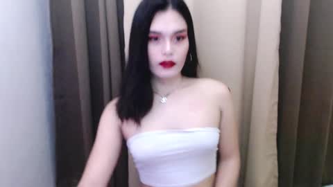 Snapshot of your_cathy chatting on 12, 9, 2025 Catherine online show from 12, 9, 2025