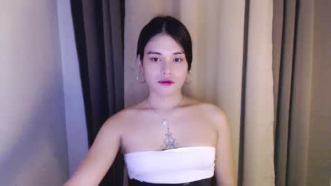 Snapshot of your_cathy chatting on 7, 10, 2025 Catherine online show from 7, 10, 2025