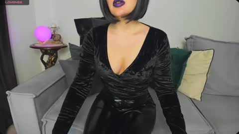 Goddess Alana online show from 22, 2, 2025