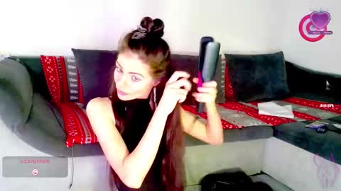 Cvetelina online show from 16, 12, 2025