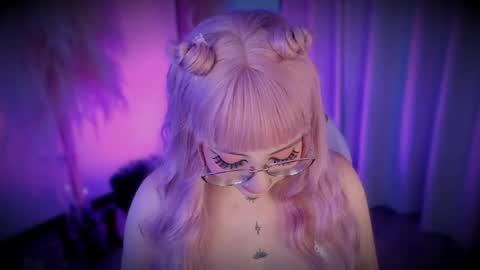 Cami independent model online show from 14, 4, 2026