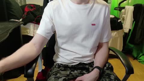 Snapshot of your_secret_johnny chatting on 28, 2, 2025 Ben Dover online show from 28, 2, 2025