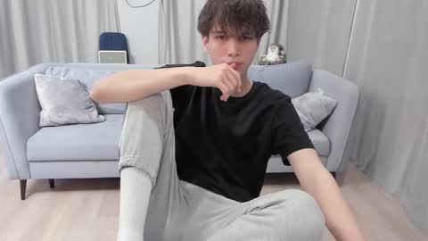 your_shy_guy online show from 31, 1, 2025