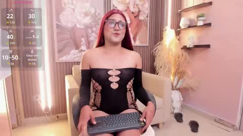 Snapshot of your_sissytrans chatting on 19, 5, 2026 NATASHA online show from 19, 5, 2026