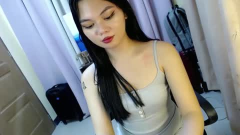 Hi its me Yna online show from 12, 12, 2024