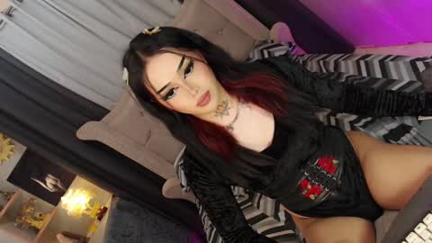 kim online show from 2, 3, 2025