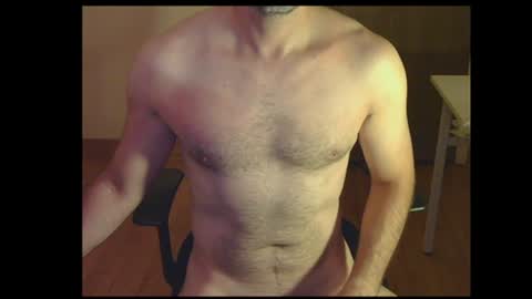 Snapshot of yourboymike chatting on 27, 7, 2026 yourboymike online show from 27, 7, 2026
