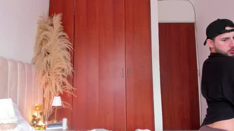 YOURBOYNEXTDOOR online show from 11, 9, 2025