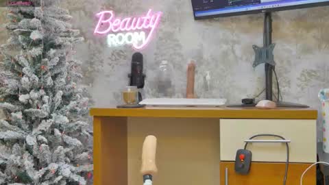 Snapshot of yourburnwish chatting on 21, 12, 2025 Anna online show from 21, 12, 2025