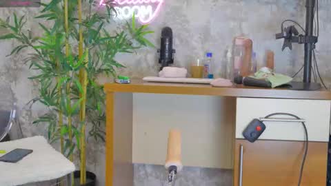 Snapshot of yourburnwish chatting on 2, 2, 2026 Anna online show from 2, 2, 2026