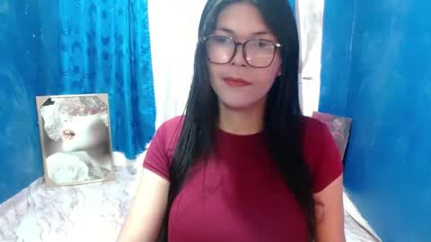 Snapshot of youre_sweet_ninya chatting on 5, 8, 2026 youre_sweet_ninya online show from 5, 8, 2026