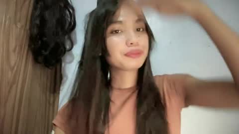 yourehot_sedny online show from 15, 6, 2026