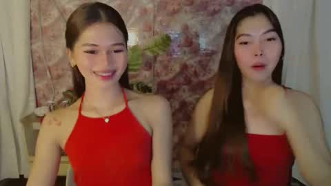 Snapshot of yourfavoratesunshine chatting on 5, 5, 2026 Sunshine online show from 5, 5, 2026