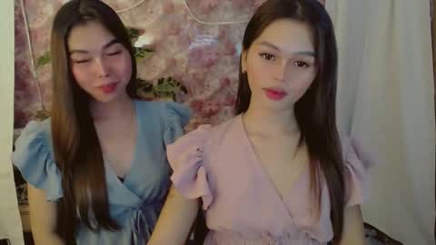 Snapshot of yourfavoratesunshine chatting on 21, 5, 2026 Sunshine online show from 21, 5, 2026