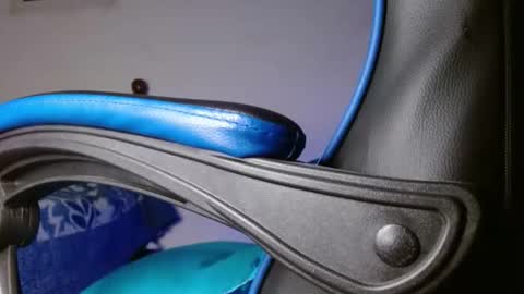 yourfavorite_bigclit online show from 23, 3, 2026