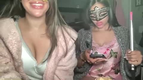 yourfavoritex3 online show from 5, 10, 2025