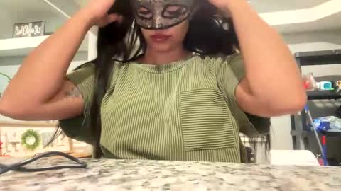 yourfavoritex3 online show from 13, 10, 2025