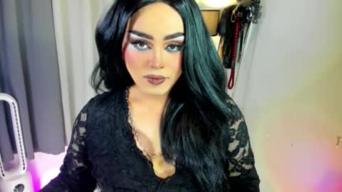  not into STINGY and CHEAP people online show from 24, 11, 2025