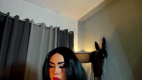  not into STINGY and CHEAP people online show from 25, 11, 2025