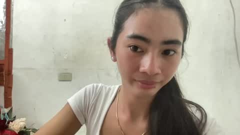 yourgirlsweet_kishia online show from 24, 6, 2026