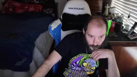 Snapshot of yourhighnessthis9inch chatting on 26, 10, 2025 Sh online show from 26, 10, 2025